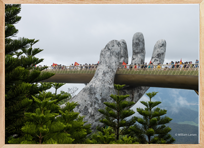 Golden bridge (Vertical)